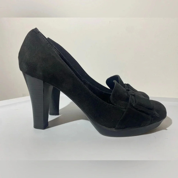 Sole Sensability Heels - Picture 2 of 4